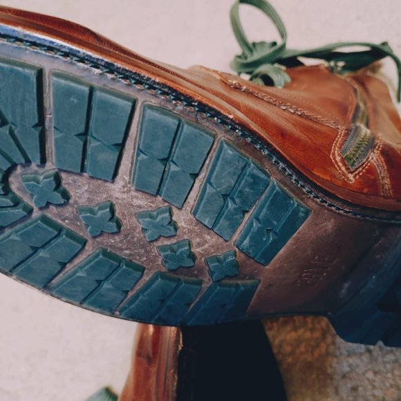 Beautiful Frye Bowery Cognac Brown Leather Ankle Lace Up Boots, size 12 - Picture 7 of 8